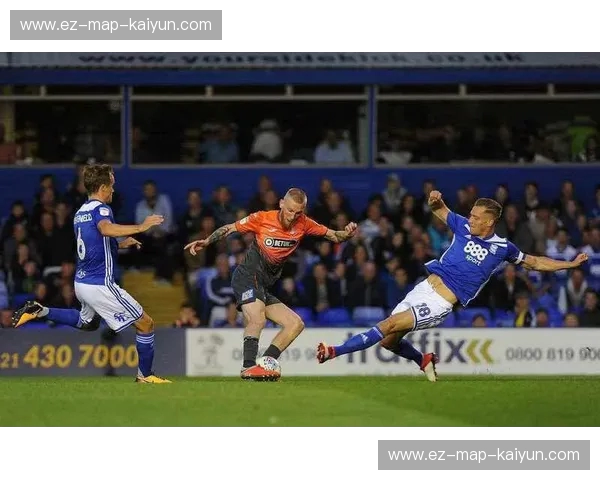 伦教西区的硝烟与伯明翰的意志：女王公园巡游者对阵伯明翰，谁能在这场“硬骨头”较量中破局？